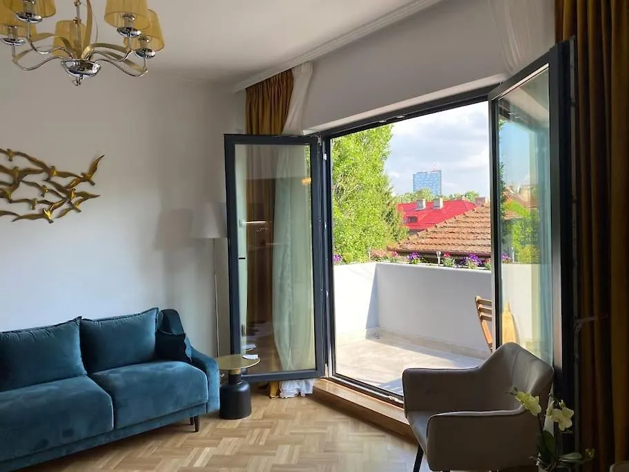Loft Villa Floreasca 부쿠레슈티
